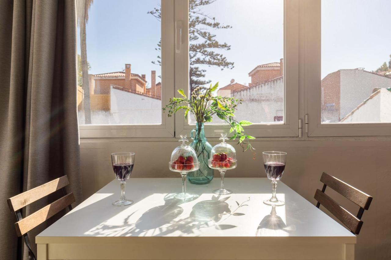 Living4Malaga Beach Apartment Bagian luar foto