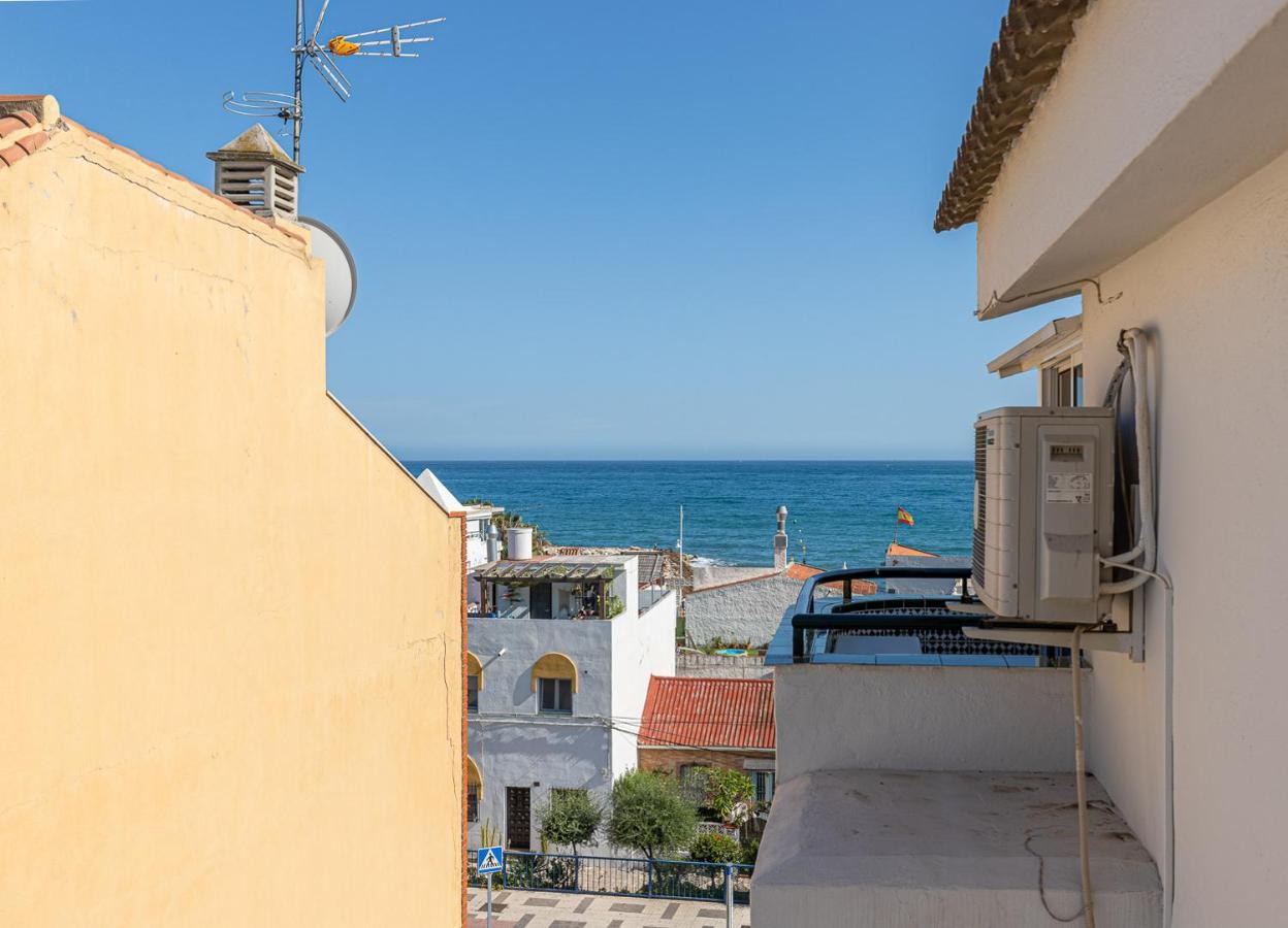 Living4Malaga Beach Apartment Bagian luar foto